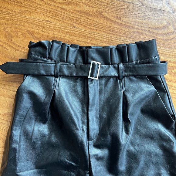 MAJORELLE - Christopher Pant - Like New! Size M - Picture 7 of 9